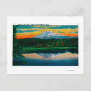 Soluppgång på Mount Adams från Trout Sjö, WA Vykort