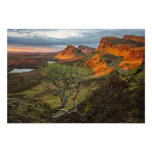 Soluppgång på Quiraing berg på Skye, Skottland Fototryck