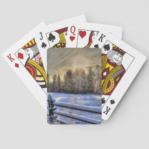 Soluppgång på vinter-betesmark i Snö Spel Kort