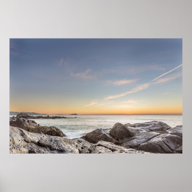 Soluppgång vid Beach Armação, San Catarina Poster (Framsidan)