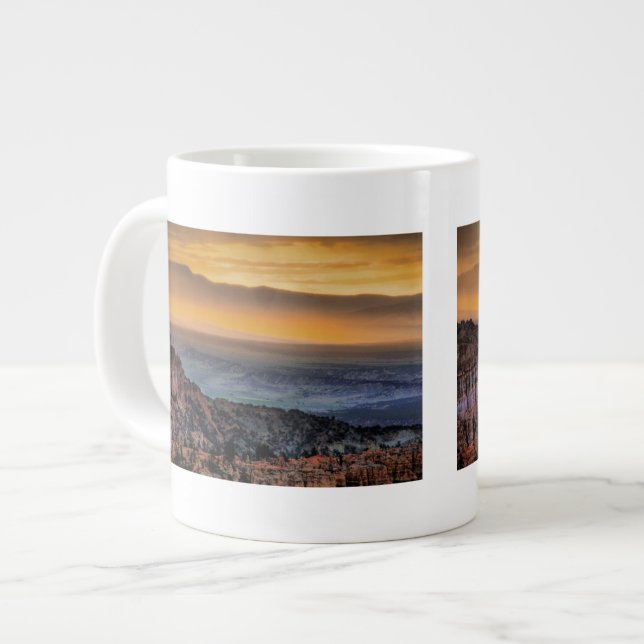 Soluppgång vid Bryce Canyon Jumbo Mugg (Framsida vänster)