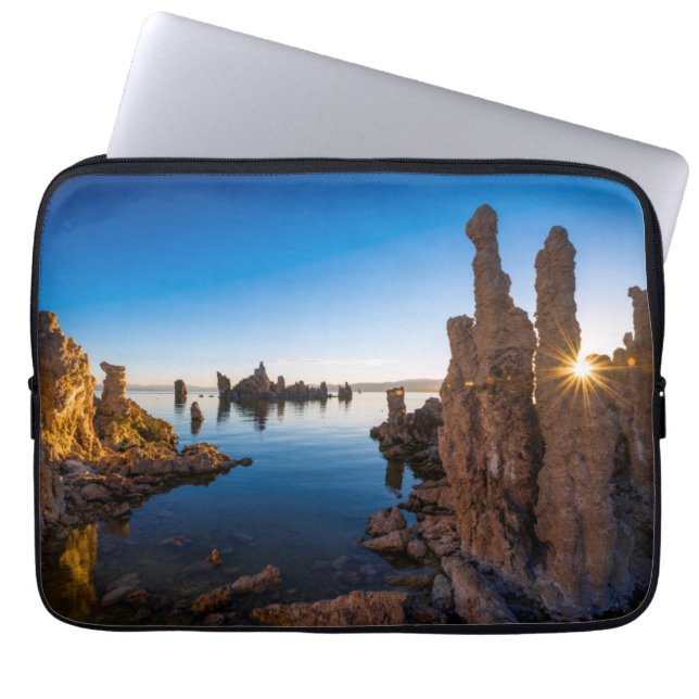 Soluppgång vid Mono Lake, Kalifornien Laptop Fodral (Framsidan)