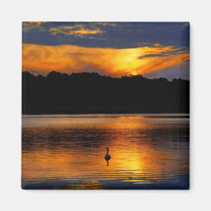 Soluppgång vid sjö, scenfotografi, magnet