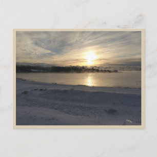 Soluppgång Winter Beach Fog Scene, Maine Vykort