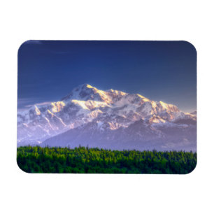 Soluppgångkyssar Mount McKinley Alaska spänner Magnet
