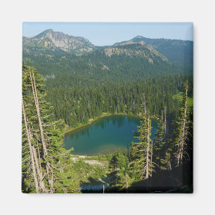 Soluppgångssjön sedd från ovan vid Mount Rainier P Magnet