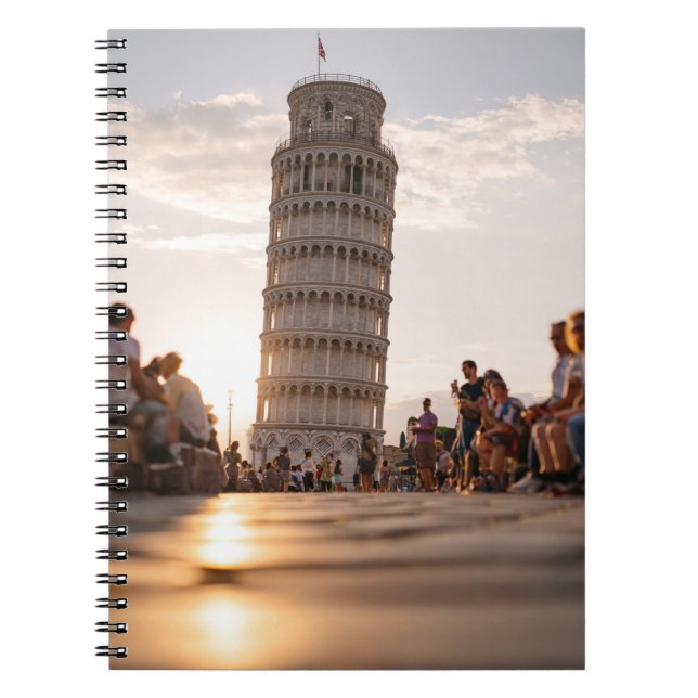 Solupplyst Pisa Torn Street View Notebook Anteckningsbok (Framsidan)