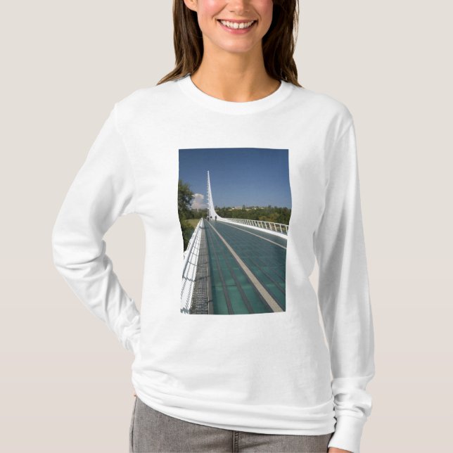 Solurbron vid Turtle Bay Tee (Framsida)