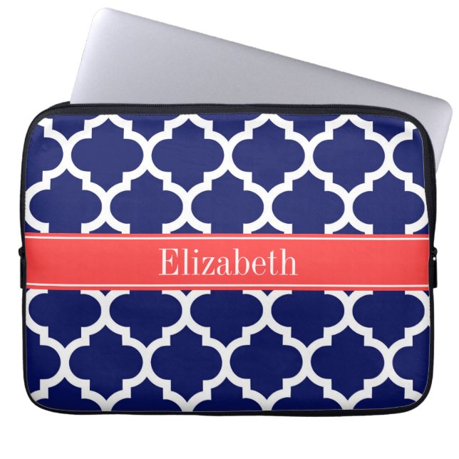 Solvit Wht Moroccan #5 Coral Red Namn Monogram Laptop Sleeve (Framsidan)