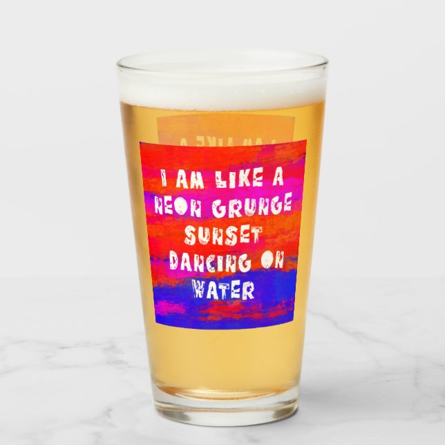 som en neon grunge sunset dans på vatten glas (Baksida fylld)