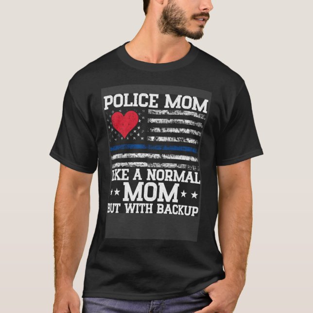 Som Normal Mamma men med polischefen Mamma T Shirt (Framsida)