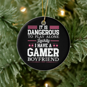 Som tur är har jag en Gamer Girlkompis Funny Coupl Julgransprydnad Keramik