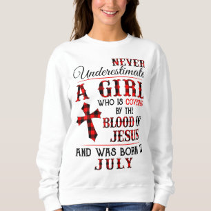 ...som var täckt av Jesus blod och föddes i juli T Shirt