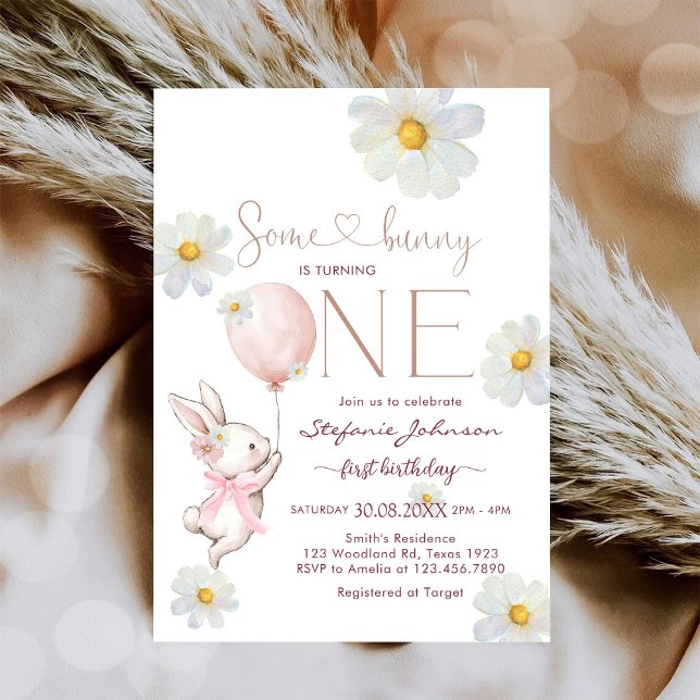 Some Bunny First 1st Birthday Invitation Inbjudningar (Skapare uppladdad)