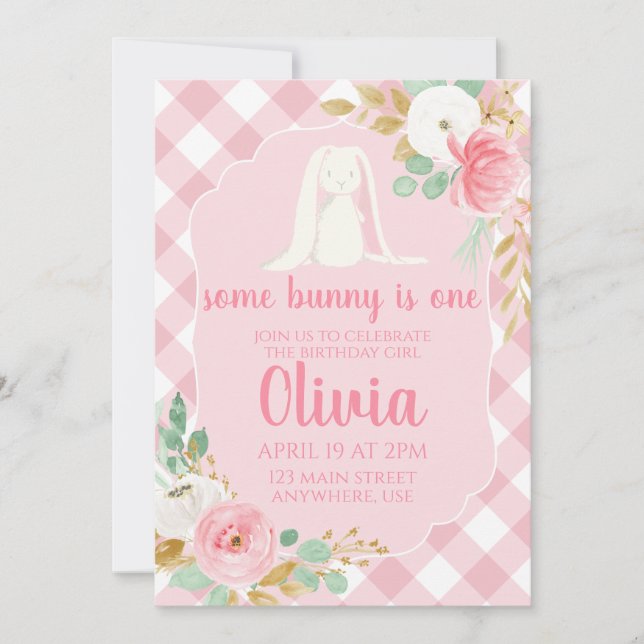 Some Bunny Födelsedagsinbjudan blommig och Rosa Inbjudningar (Framsida)
