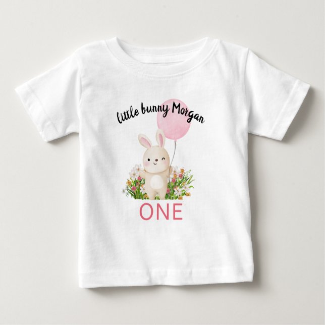 Some Bunny Is One Enkla Söta Flickor 1-årsdag T Shirt (Framsida)