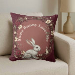 Some Bunny Loves Me Cottagecore Burgundy Easter  Kudde<br><div class="desc">Celebrate the warmth of spring and the sweetness of Easter with the Some Bunny Loves Me Cottagecore Burgundy Easter Throw Pillow - a charming decorative accent that blends rustic cottagecore aesthetics with vintage-inspired Easter decor. Designed with soft florals, a lovable bunny and a romantic burgundy palette, this throw pillow transforms...</div>