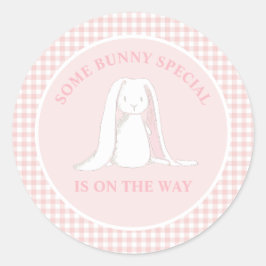 Some Bunny Special är på väg Baby Shower Runt Klistermärke