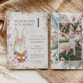 Somebunny fyller ett 1-års födelsedagsinbjudan inbjudningar