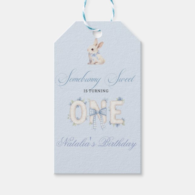 Somebunny Sweet 1st Birthday Spring Floral Invitat Presentetikett (Framsidan)