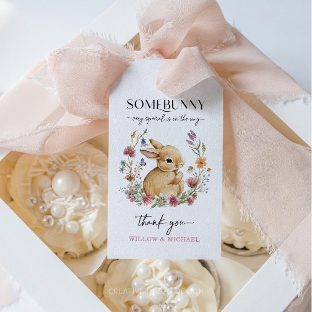 Somebunny Wildflower Baby Shower Tacksamhetsetiket Presentetikett (Skapare uppladdad)
