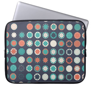 Sömlös geometrisk mönster med färgad inslag. laptop fodral