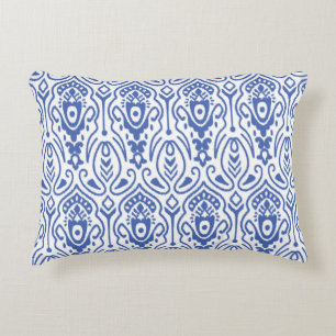 Sömlös mönster med broderier. Ikat Fabric. Eth Prydnadskudde