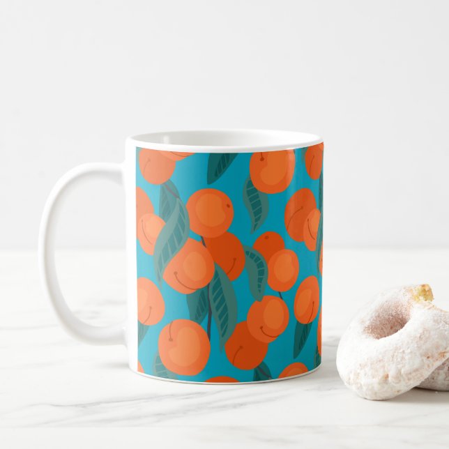 Sömlös platt mönster med persikor på grenar kaffemugg (Med munk)