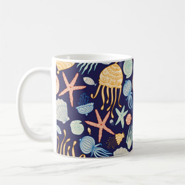 Sömlösa mönster med maneter, snäckor, fisk kaffemugg (Vänster)