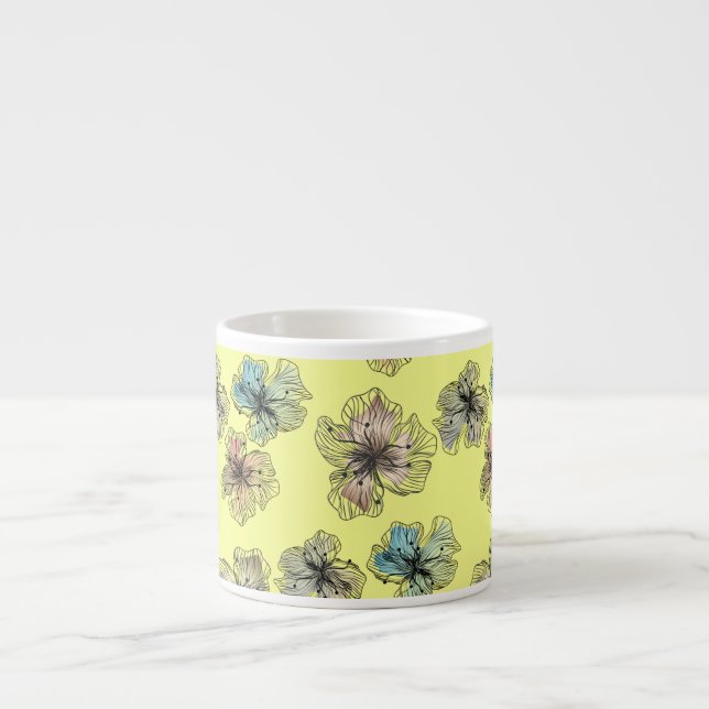 Sömlösa skissade blomstermönster i linjer, modern  espressomugg (Framsidan)