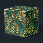 Sömlöst mönster med gyllene ormbunkar presentaskar<br><div class="desc">Sömlöst mönster av guld,  smycken,  blanka ormbunksgrenar och blad på grön,  skogig,  texturerad bakgrund. Gyllene ormbunke.</div>