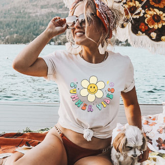 Sommar Vibes, Smiling Daisy Retro Vintage Boho T Shirt