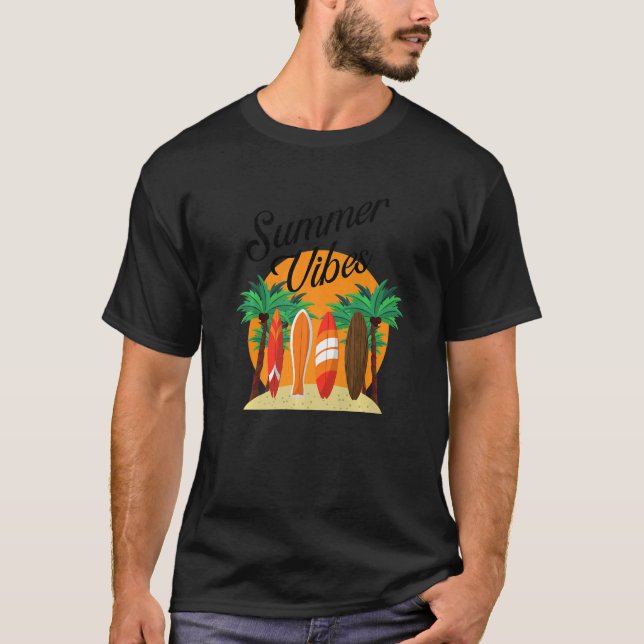 Sommar Vibes Surfing Summer Beach Vacation _7 T Shirt (Framsida)