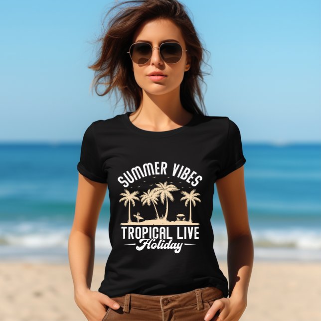 Sommar Vibes: Tropical Live Helgdag T-Shirt (Skapare uppladdad)