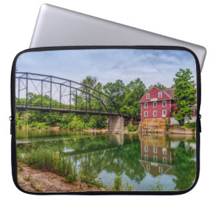 Sommar vid Krig Eagle Mill Laptop sleeve Fodral
