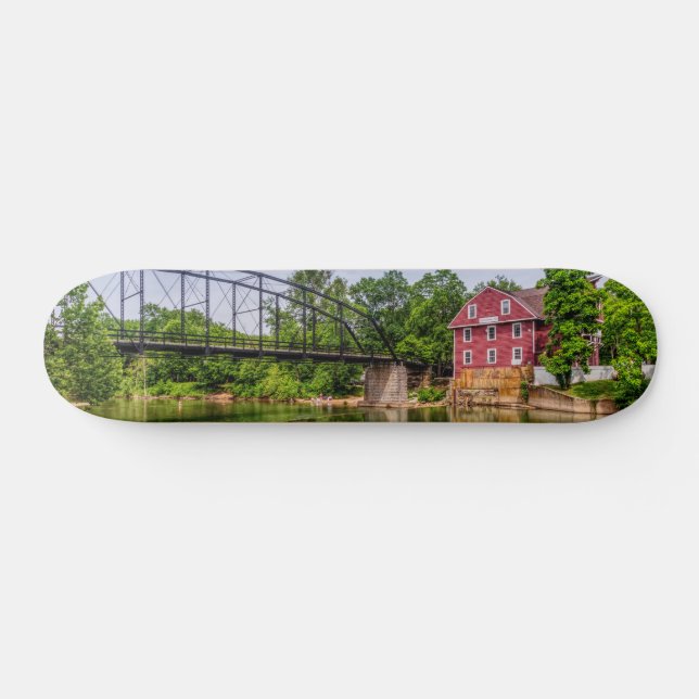 Sommar vid Krig Eagle Mill Skateboard (Horz)