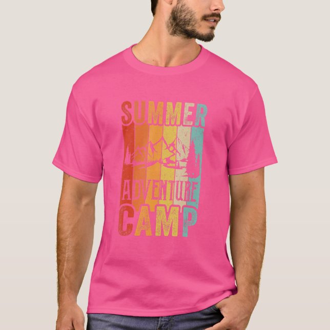 Sommaräventyr väntar på campare t shirt (Framsida)