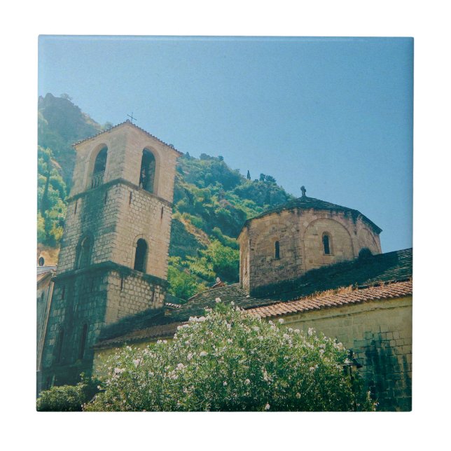 Sommardag i Kotor - Montenegro Kakelplatta (Framsidan)