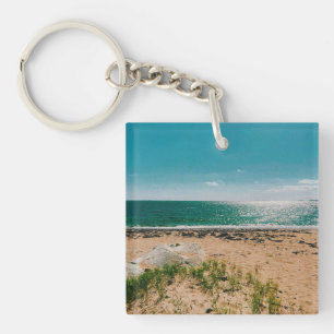 Sommardag på stranden i svenska skärgården