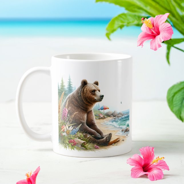 Sommarfärg Grizzly Bear på stranden Kaffemugg (Skapare uppladdad)