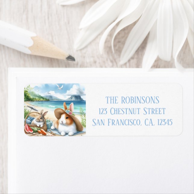 Sommarfärgade kaniner på stranden returadress etikett (Insitu)