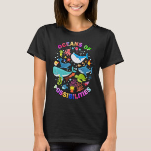 Sommarhav med möjlighet till havs-djurläsning t shirt