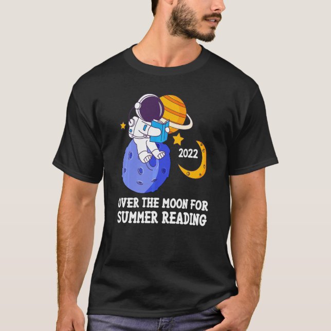 Sommarläsning 2022 Space Astronaut Reader Librari T Shirt (Framsida)