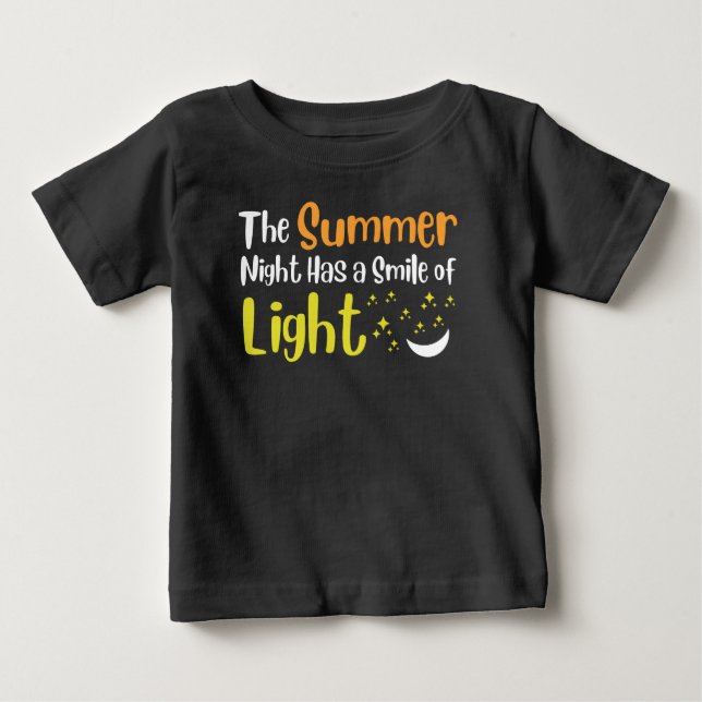 Sommarnatten har en mil ljus t shirt (Framsida)