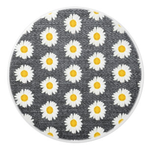 SommarRoligt Daisy Flower Mönster på Grått Vint Knopp