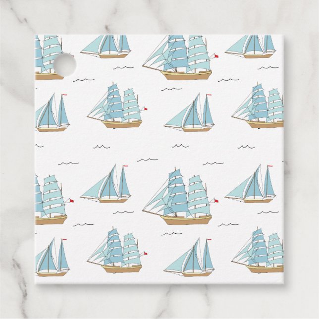 Sommarseatime Cute yachts med segel Gåvor Etiketter (Framsida)