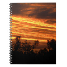 Sommarsolnedgång i Canberra