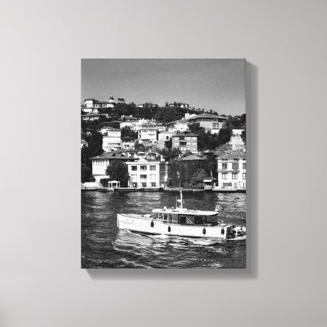 Sommarvibe i Bosporen i Istanbul Canvastryck (Framsida)