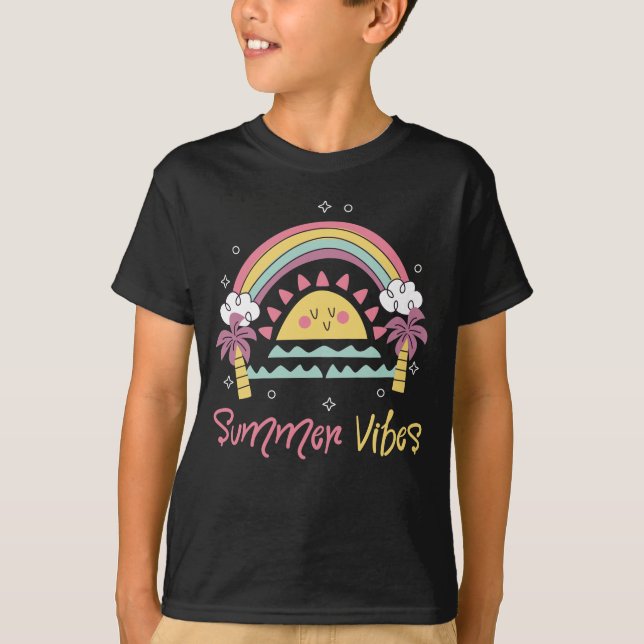 Sommarvisare: Cute Summer Design Outfit T Shirt (Framsida)