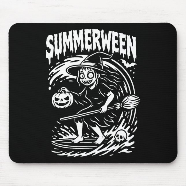 Sommarween Halloween Sommar Surfande Strand Häxa  Musmatta (Framsidan)